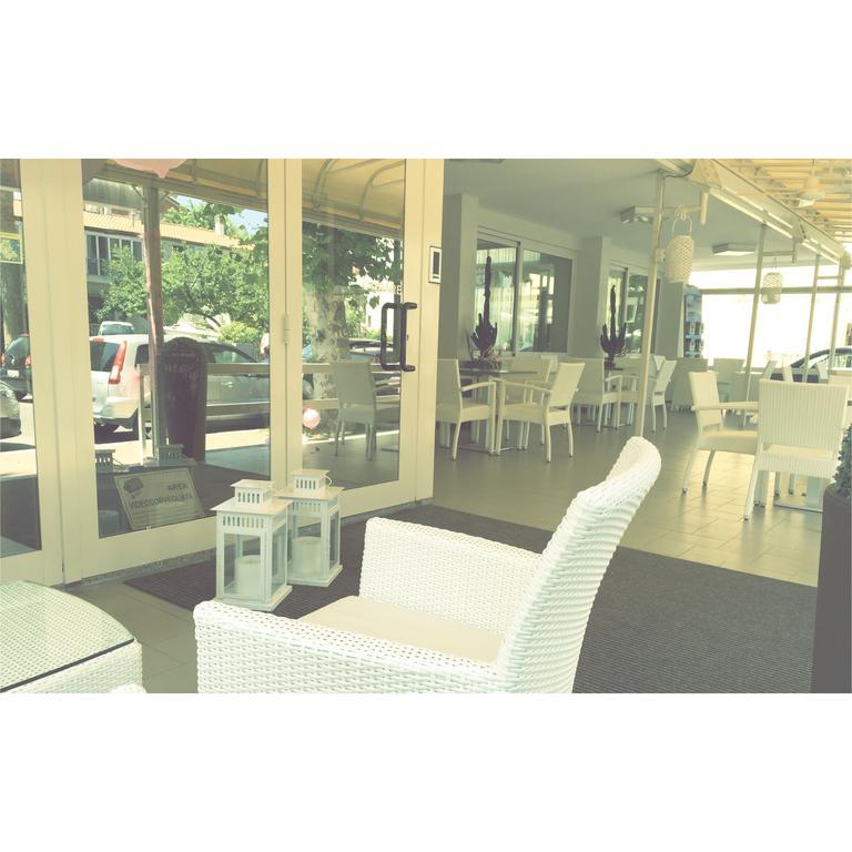 Hotel Solemare เชเซนาติโก ภายนอก รูปภาพ