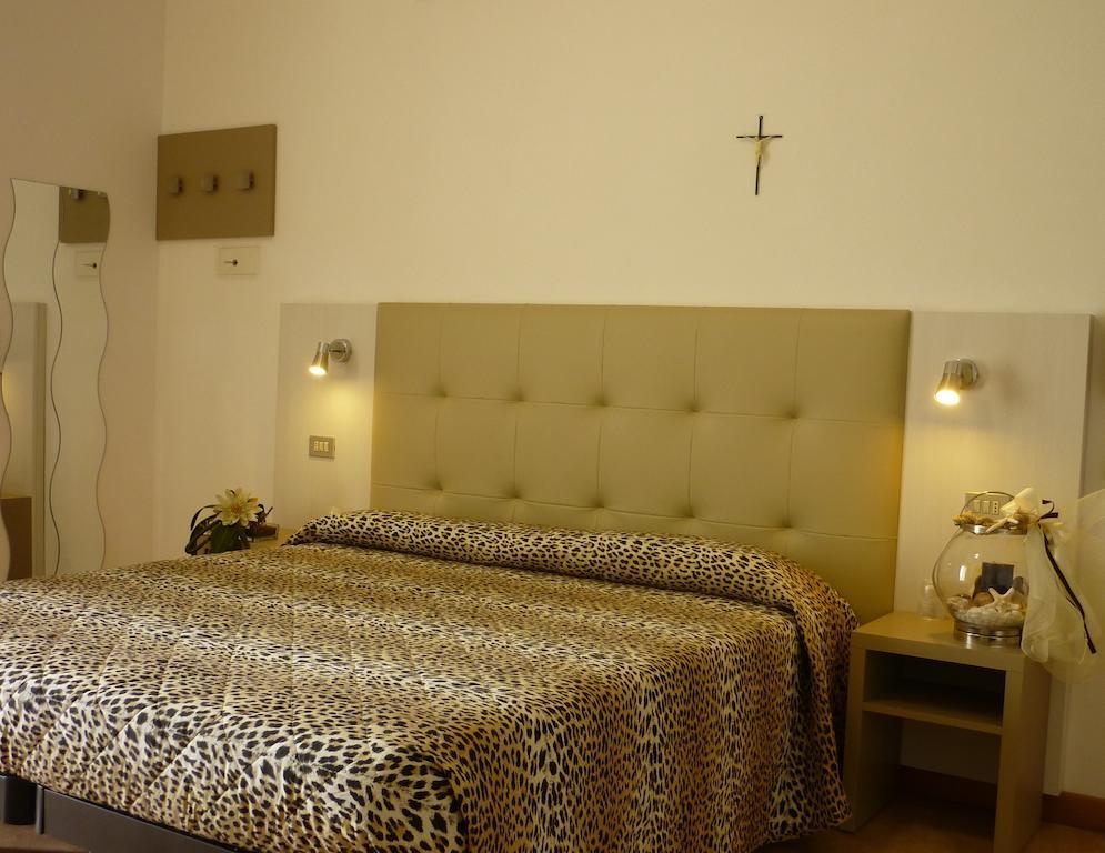 Hotel Solemare เชเซนาติโก ห้อง รูปภาพ
